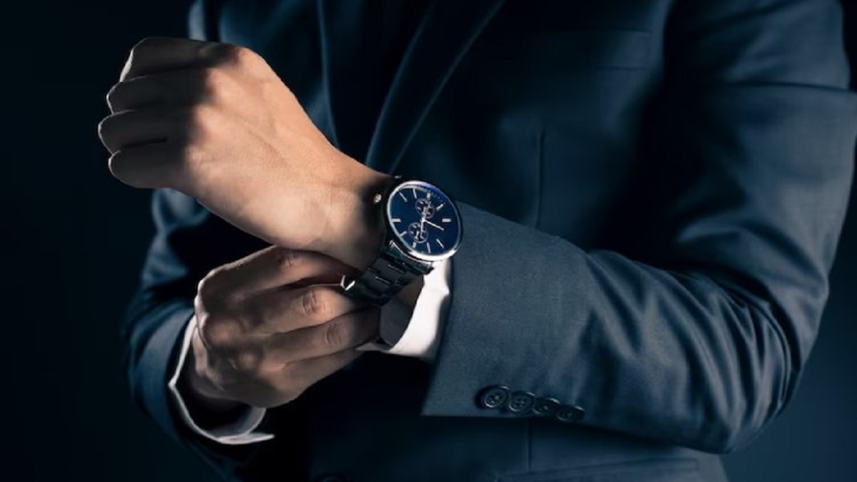 8 Best Professional Watches For Men September 2023 Make Every Second Count